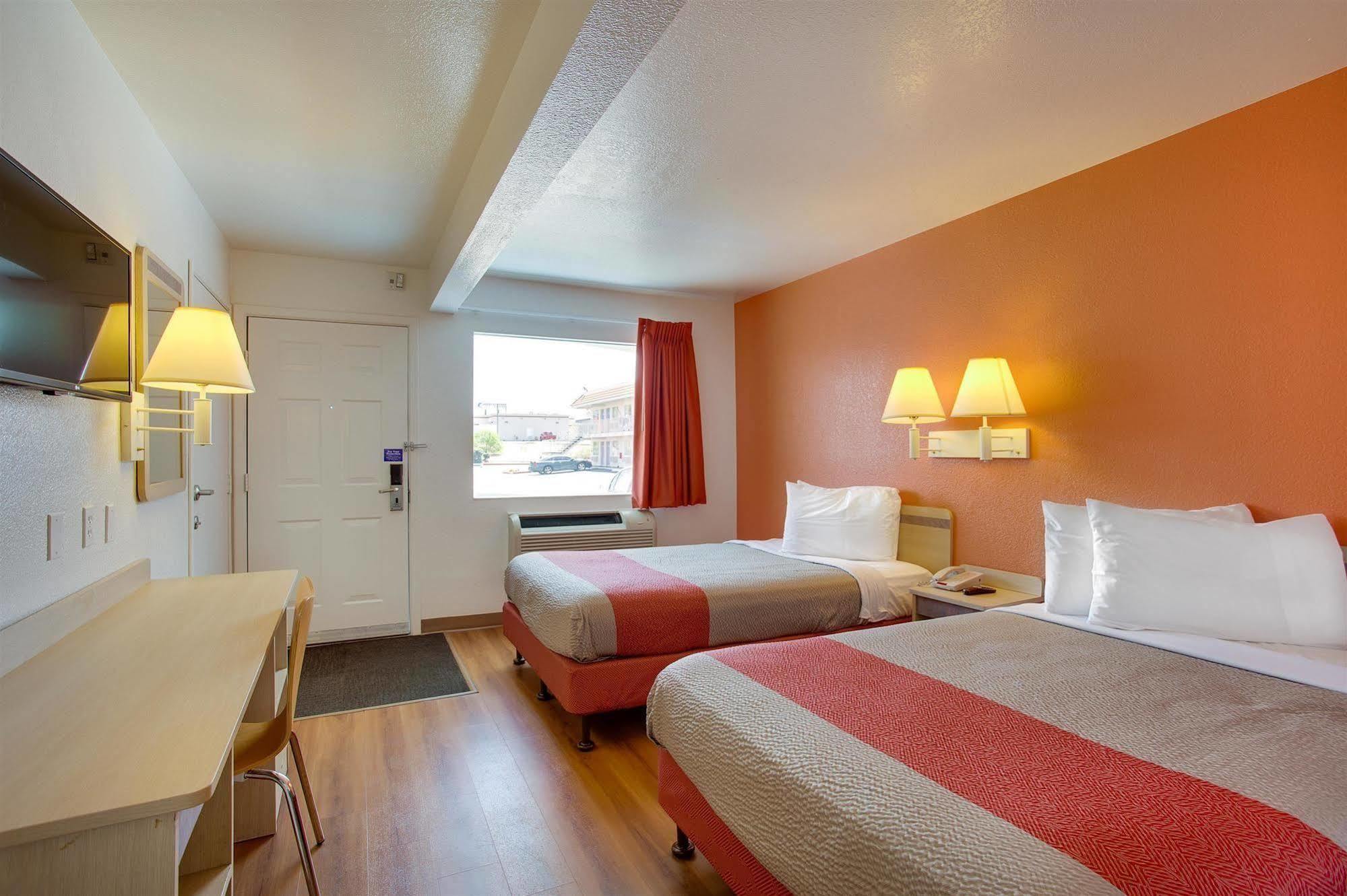 Motel 6-Albuquerque, Nm - Carlisle Ngoại thất bức ảnh